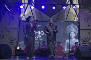 Fashion Show dengan Iringan Gamelan: Perpaduan Budaya dan Elegansi di Carstensz Mall